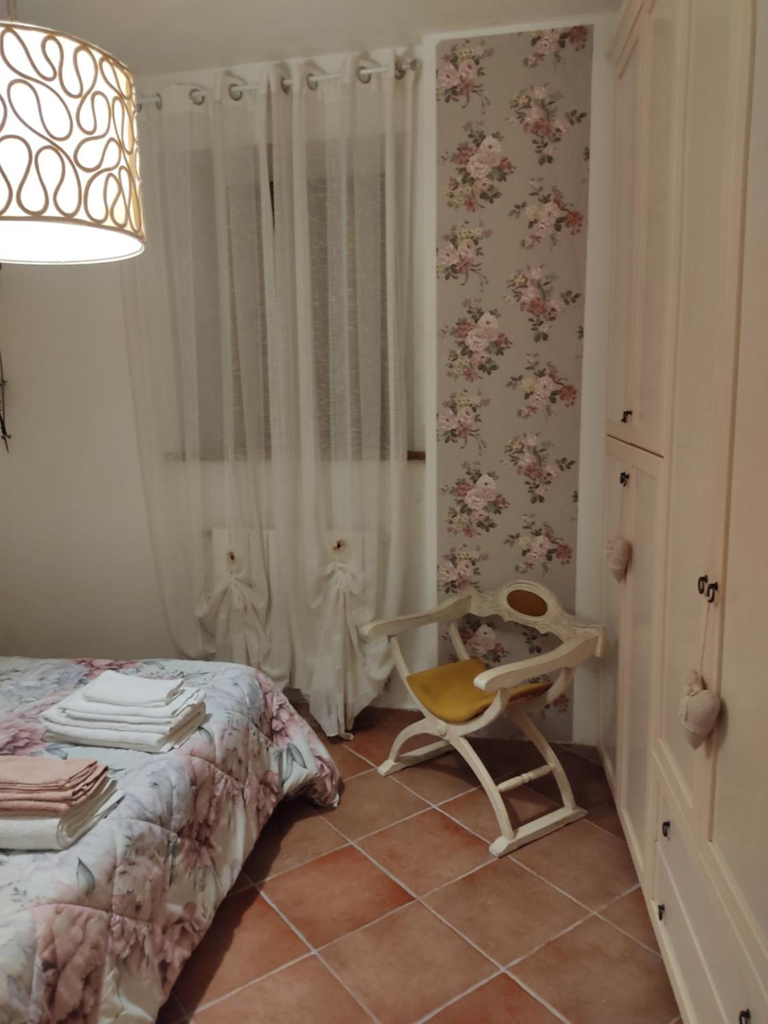 La Bouganville E Il Gelsomino Pietrasanta Luaran gambar